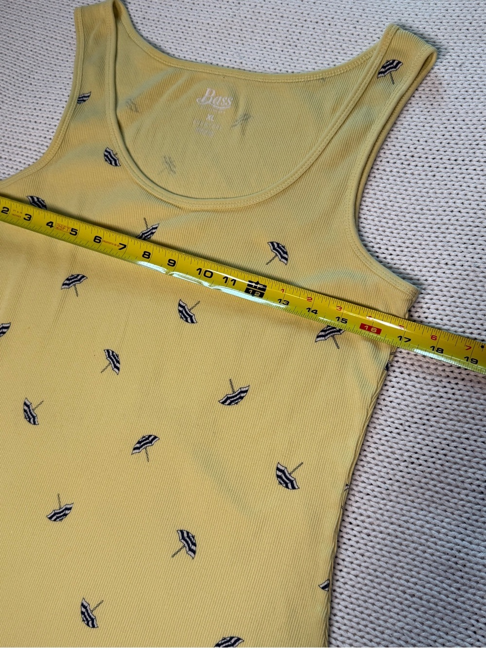 Bass 100% Cotton Yellow Tank Top with Striped Umbrellas. - Picture 5 of 6
